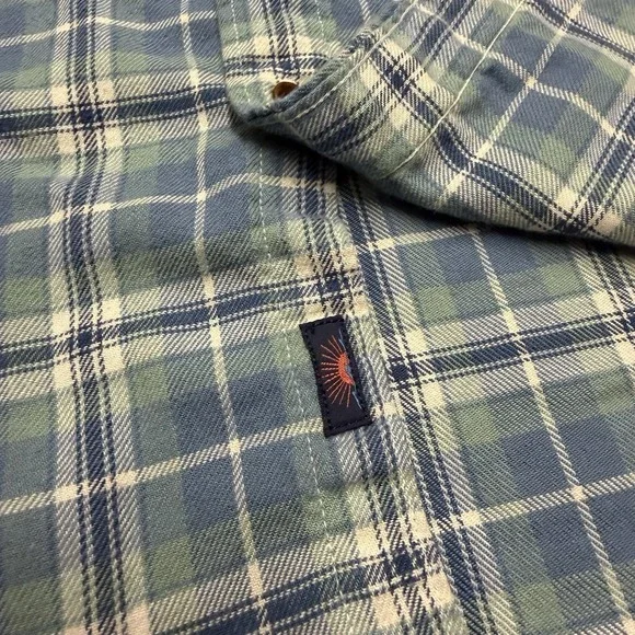 Faherty Shirt Men XL Blue Green Plaid Organic Cotton Flannel Button Summer Blend - Picture 6 of 10